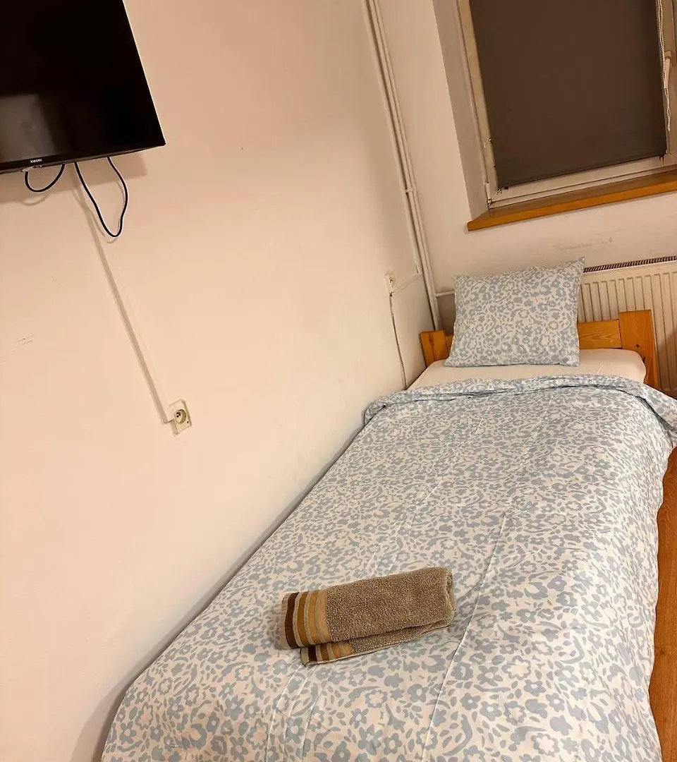 Apartmans And Rooms With Parking Turgenevova - Olomoucka Brno