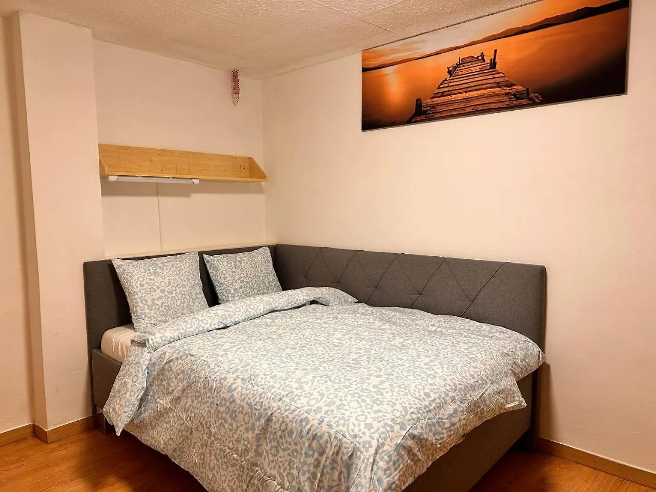 Hostel Apartmans And Rooms With Parking Turgenevova - Olomoucka Brno